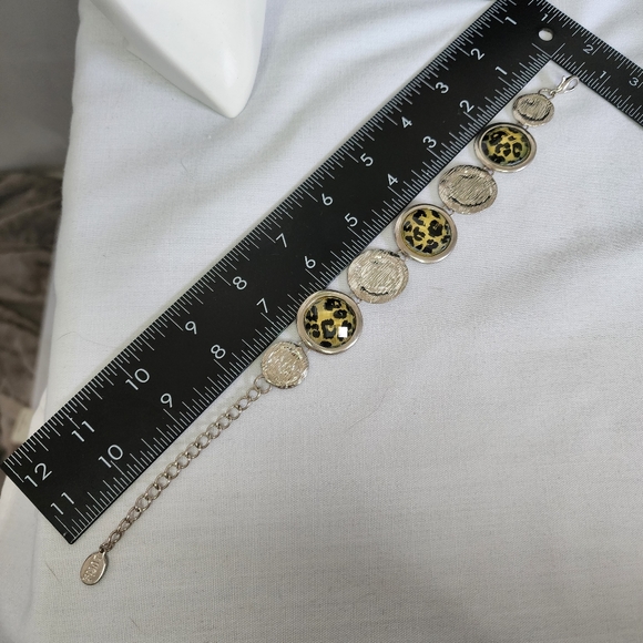 Animal Print Bracelet Set New - Picture 6 of 8